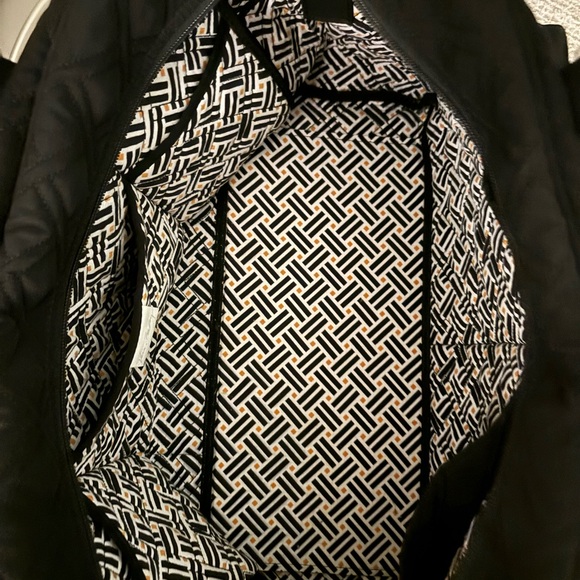 Vera Bradley Weekender - Picture 6 of 8